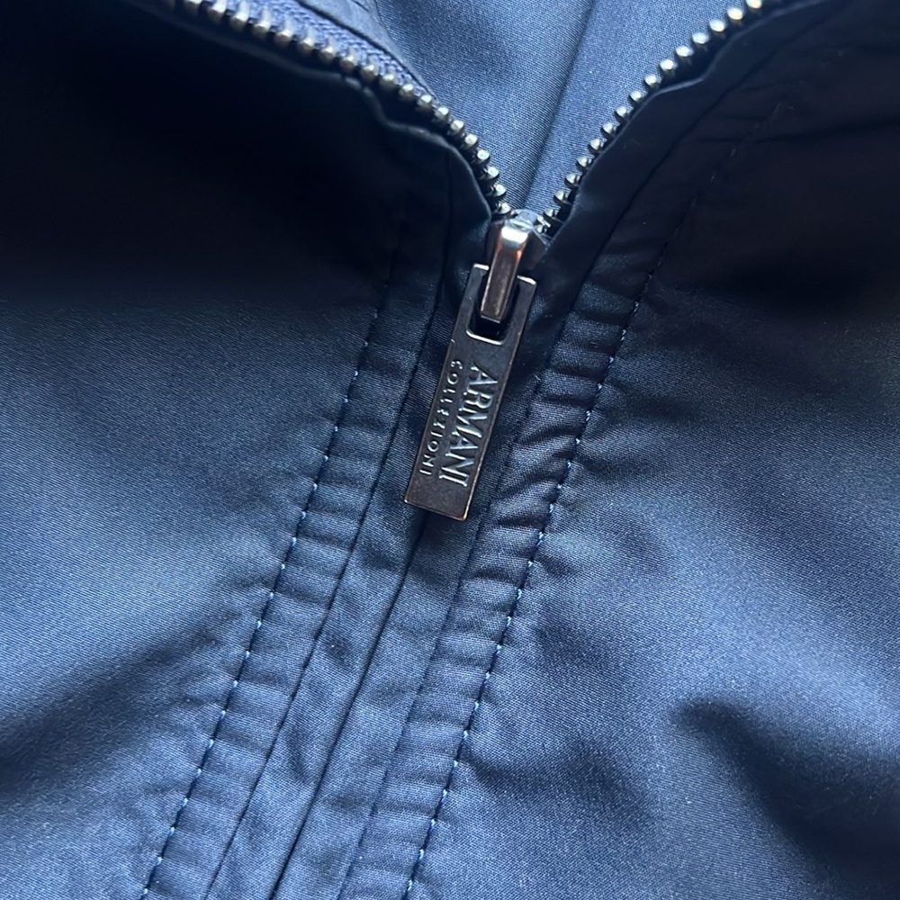 Armani Collezion jacket size 2 - Picture 3 of 5